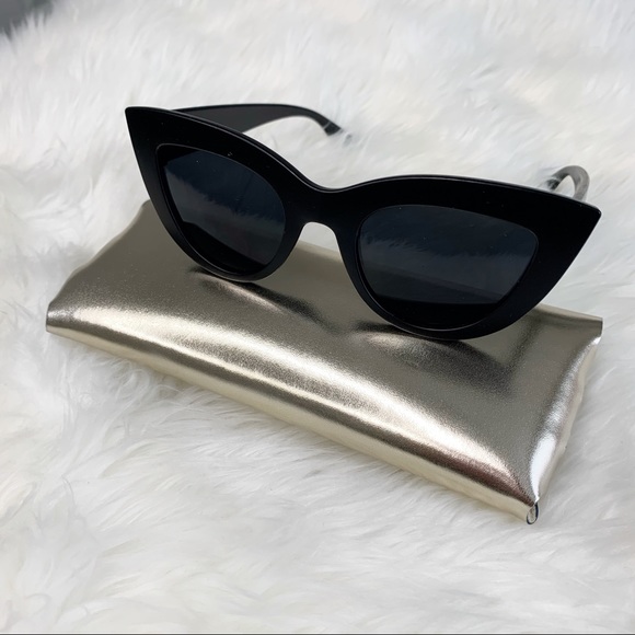 Accessories - Black Matte Cat Eye Sunglasses [SOLD]